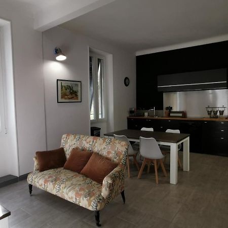 La Maison D Alys Cabannes 外观 照片